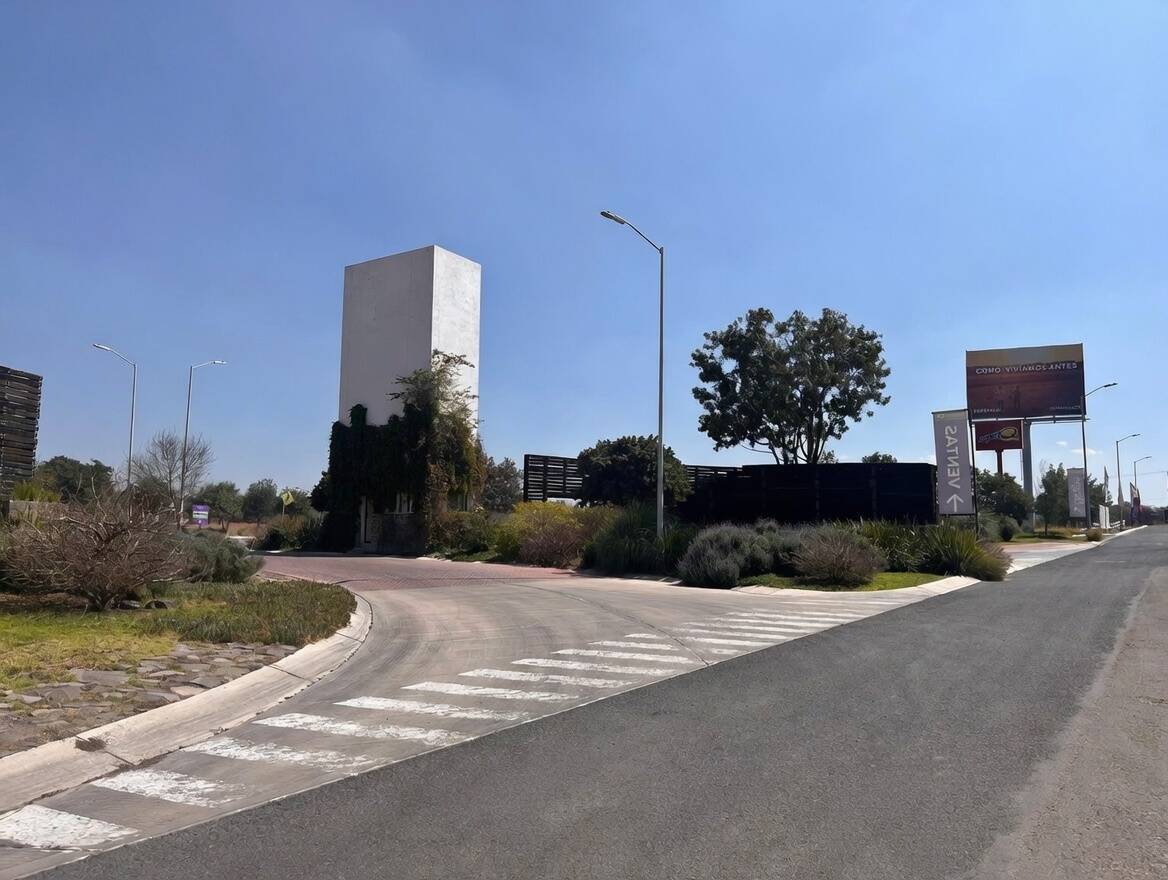 #20 - Terreno para Venta en Corregidora - QT