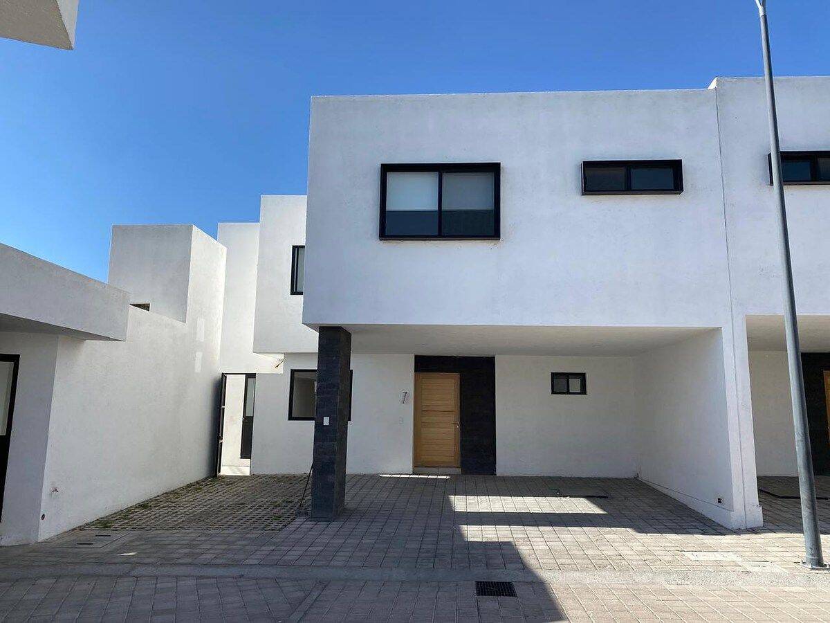 #136 - Casa en condominio para Renta en Corregidora - QT