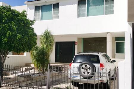 #226 - Casa en condominio para Renta en Corregidora - QT