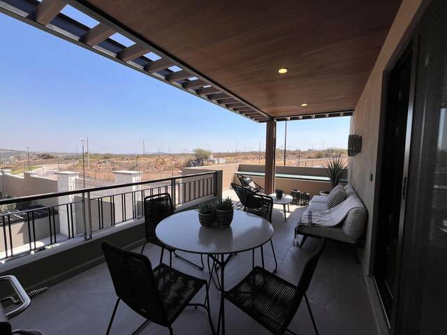 #19 - Casa en Fraccionamiento para Venta en Querétaro - QT