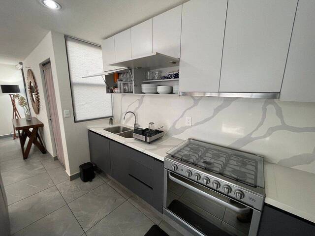 Casa Amueblada para Renta en El Marqués - 5