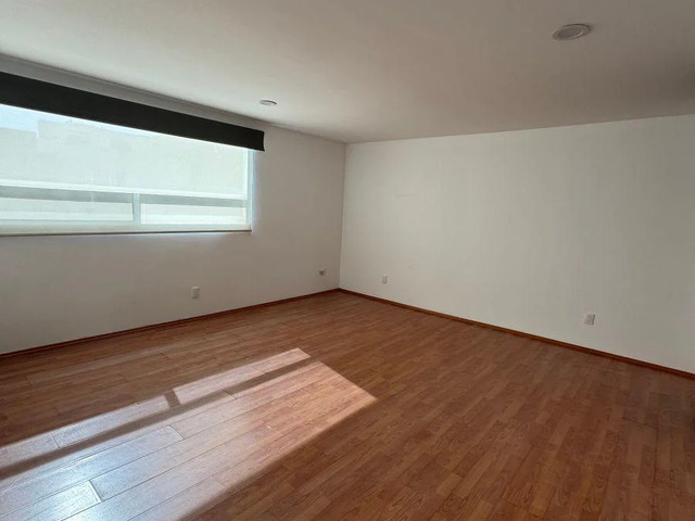 Casa en Fraccionamiento para Renta en Querétaro - 3